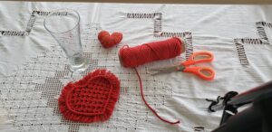 DIY St-Valentin-macrame-coeur_Papangue-atelier-creatif (1)