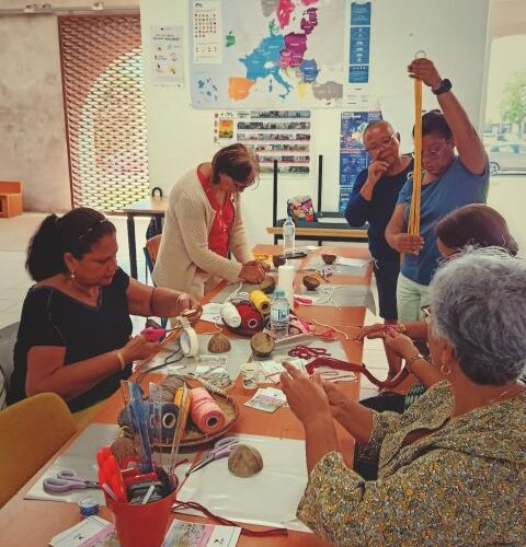 Papangue atelier creatif Senior La Réunion (5)
